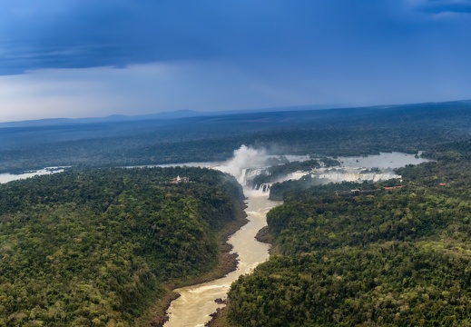 2023 08 Brasilien Iguazú-Wasserfälle HELI Garganta del Diablo Bild60