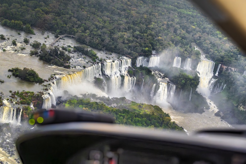 2023_08_Brasilien_Iguazú-Wasserfälle_HELI_Garganta del Diablo_Bild65.jpg